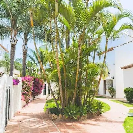 Precioso Apartamento Reformado En Benavista - Marbella 아파트