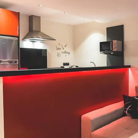 Precioso Apartamento Reformado En Benavista - Marbella 에스테포나
