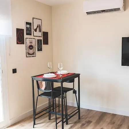 아파트 Precioso Apartamento Reformado En Benavista - Marbella *